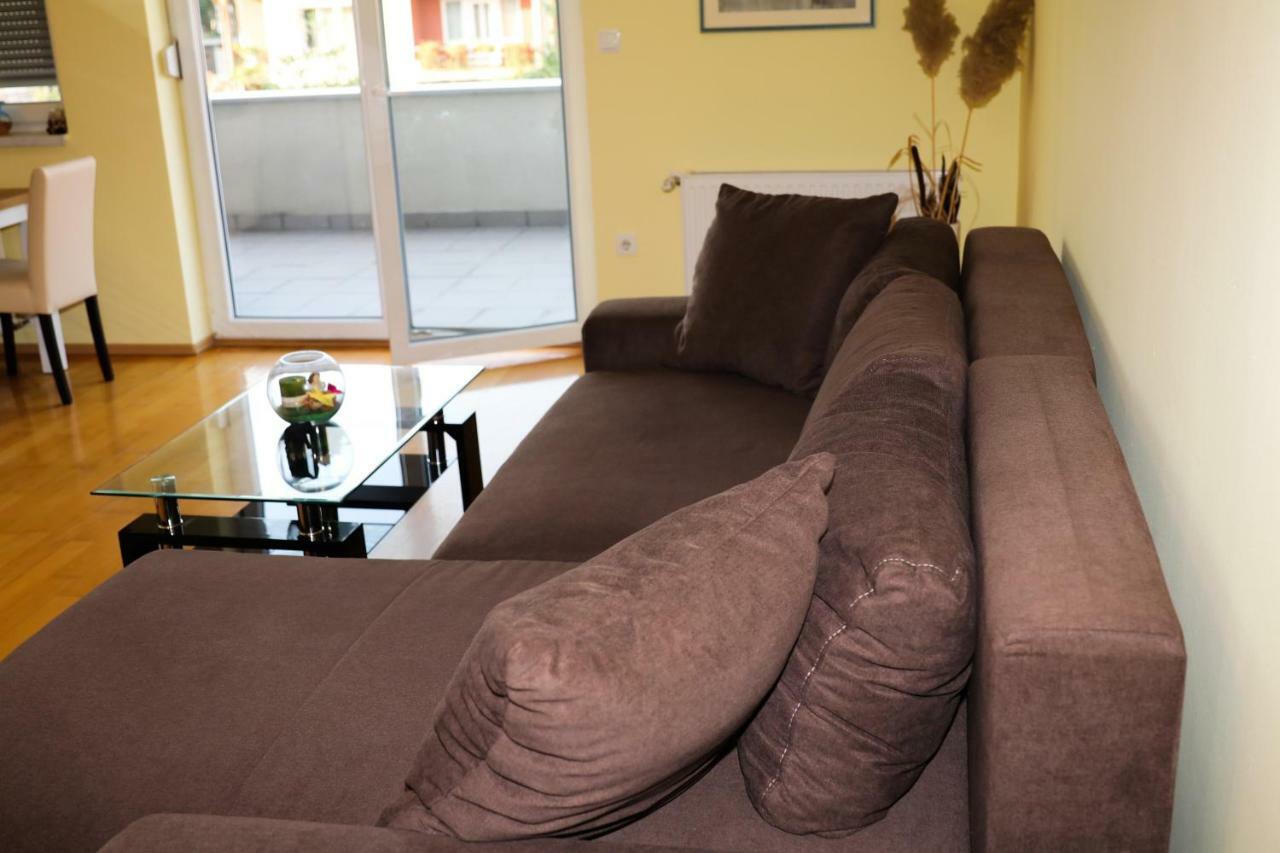Apartman Klara Karlovac Eksteriør bilde